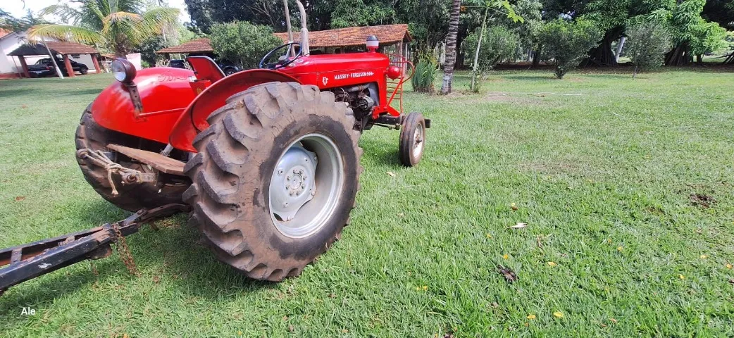 TRATOR MASSEY FERGUSON 50X