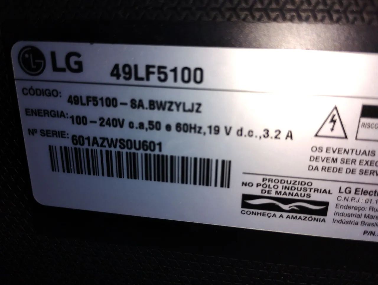 TV LED LG 49 polegadas Modelo 49LF5100 Tela trincada funcionando  - Foto 2
