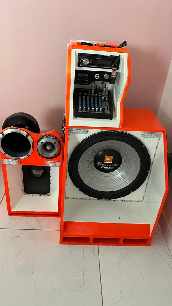 Caixa Trio c/ Rack Móvel
