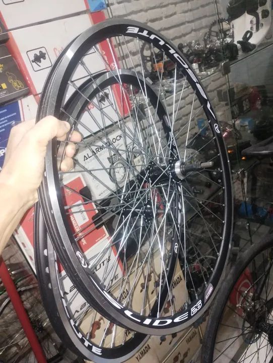 Rodas de bicicleta aro 26 com rolamento  - Foto 3