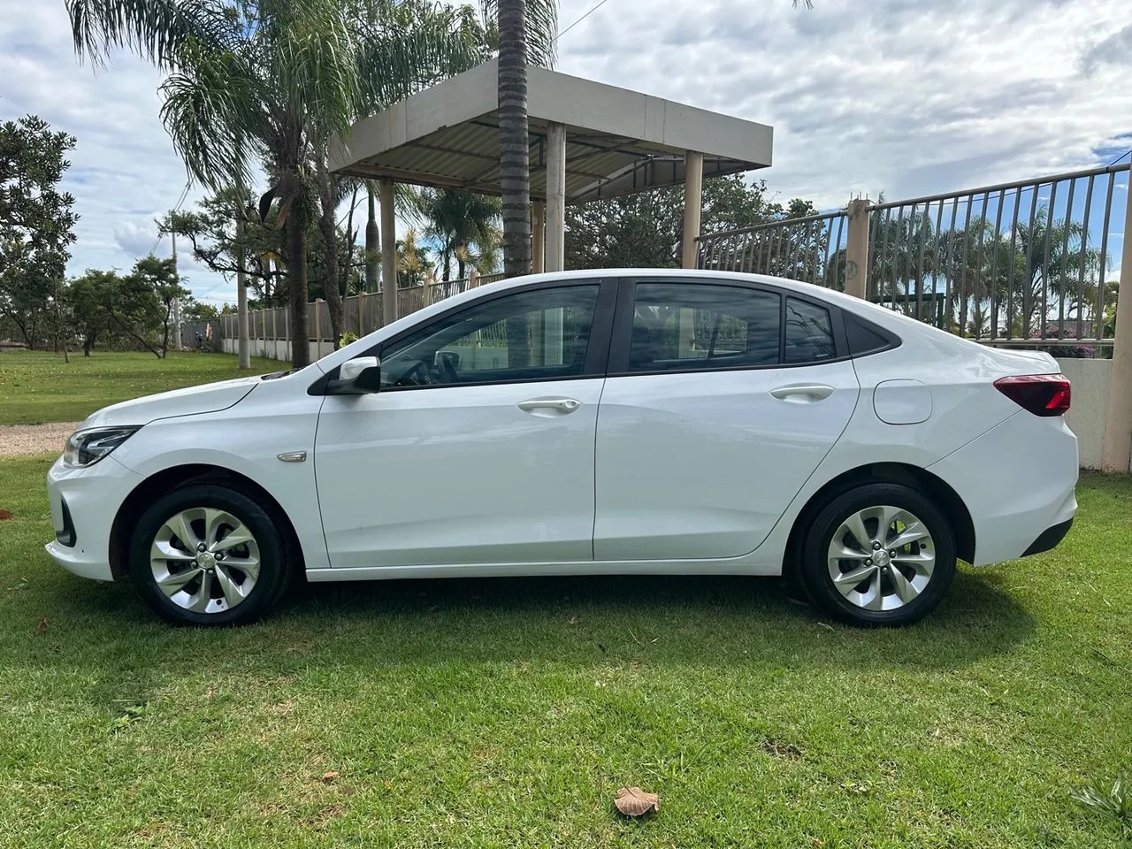 VENDO OU TROCO ONIX LTZ 2021 - OPORT - Foto 3