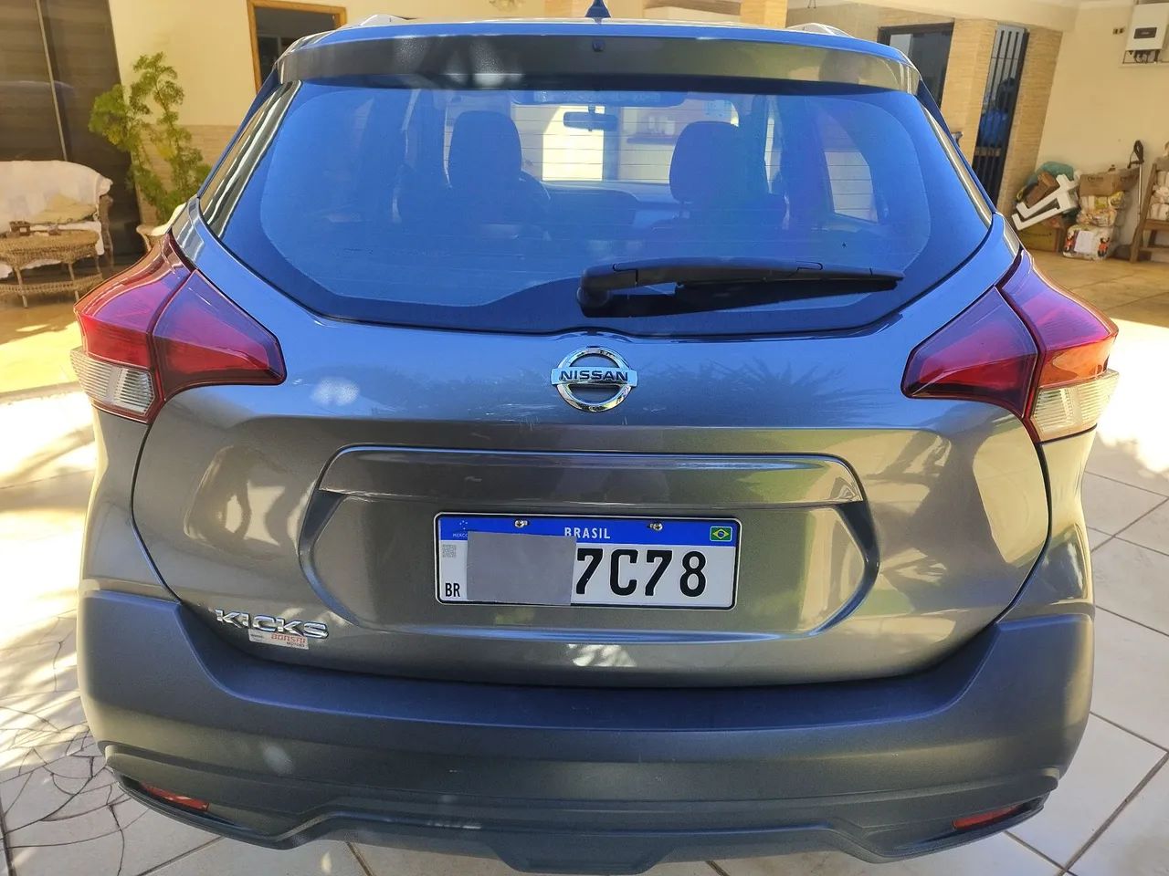 Vendo Kicks S Manual 68.000km, único dono  - Foto 3