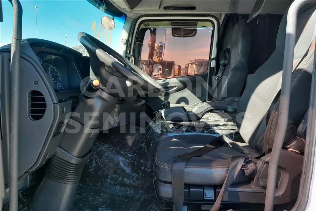 MERCEDES-BENZ ATEGO 2430 6X2, ANO 2016/2016 - Foto 9