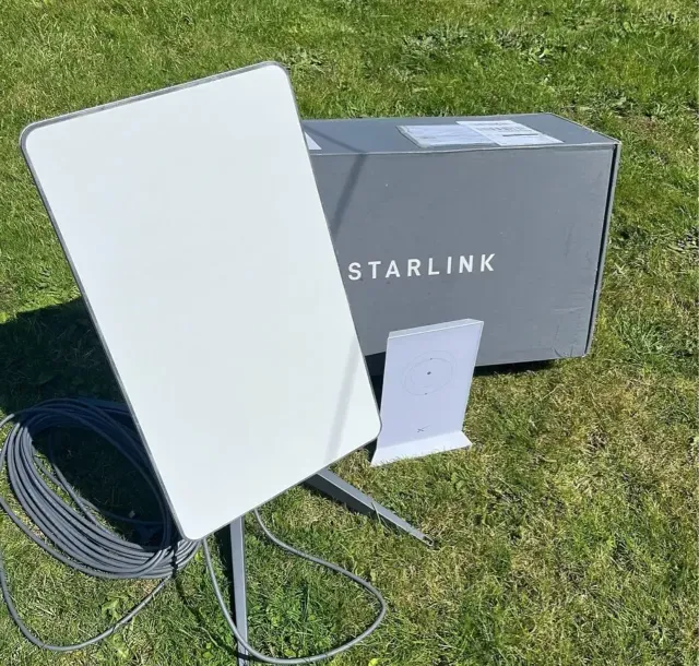 Antena Starlink Residencial - Internet via Satélite de Alta Velocidade