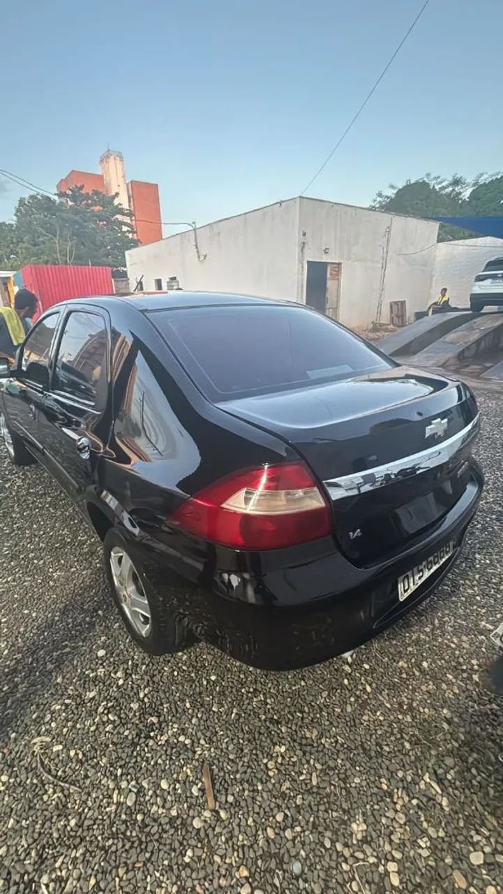 Prisma 1.4 lt 2012 extra