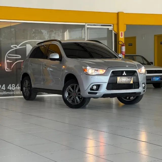 MITSUBISHI ASX 2011