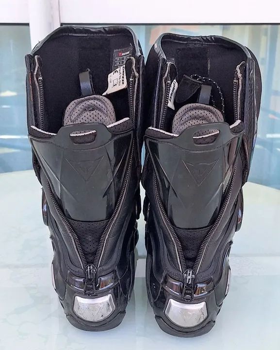 Botas Dainese Torque RS Out preta TAM 44 EUR = 42 BRA - Foto 6