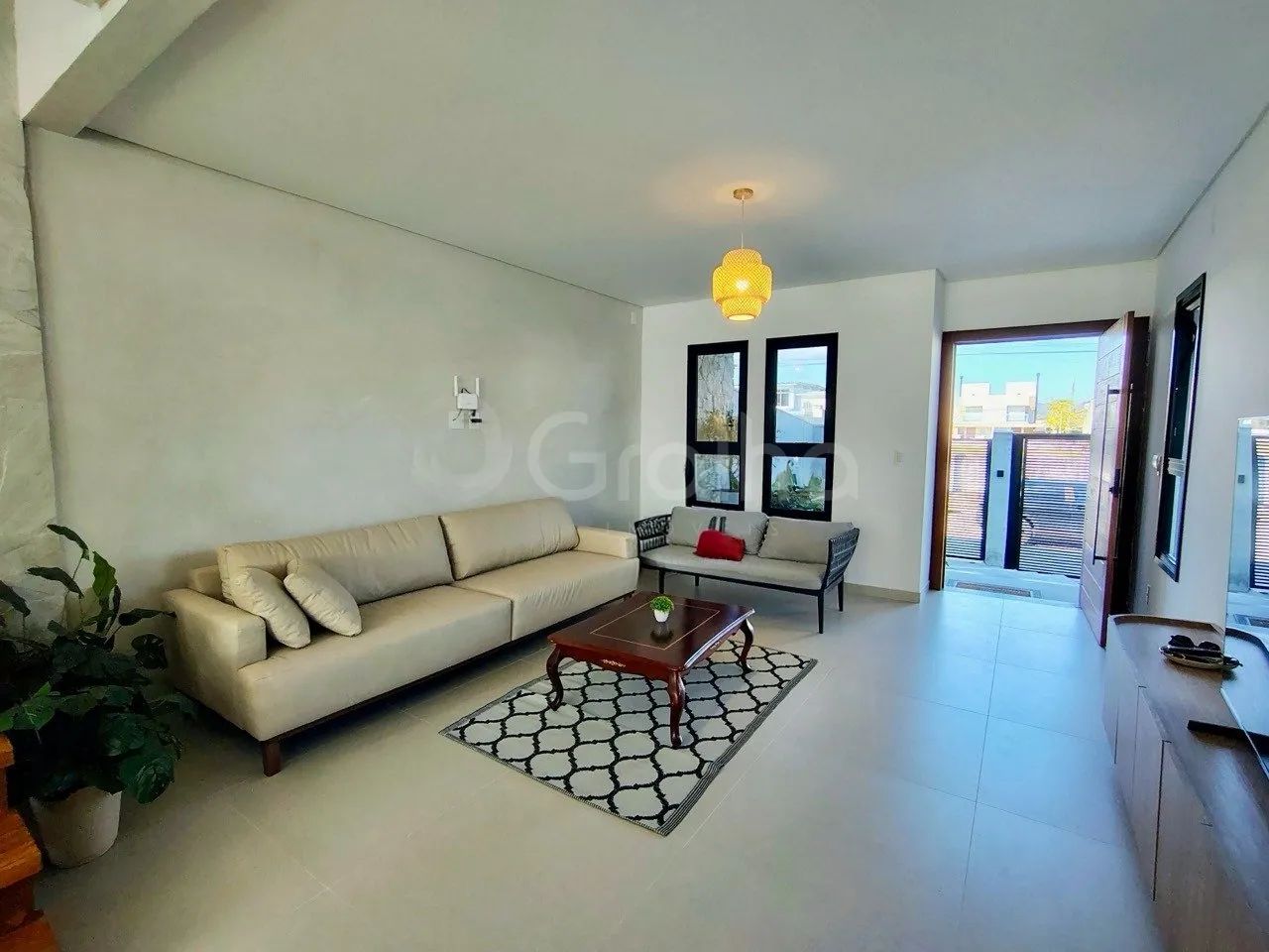 Casa Geminada de 170m² com 3 suítes no bairro Daniela - Foto 2