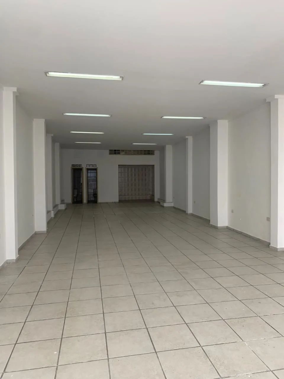 Loja na Avenida Imirim, 417  300 m² - Foto 4