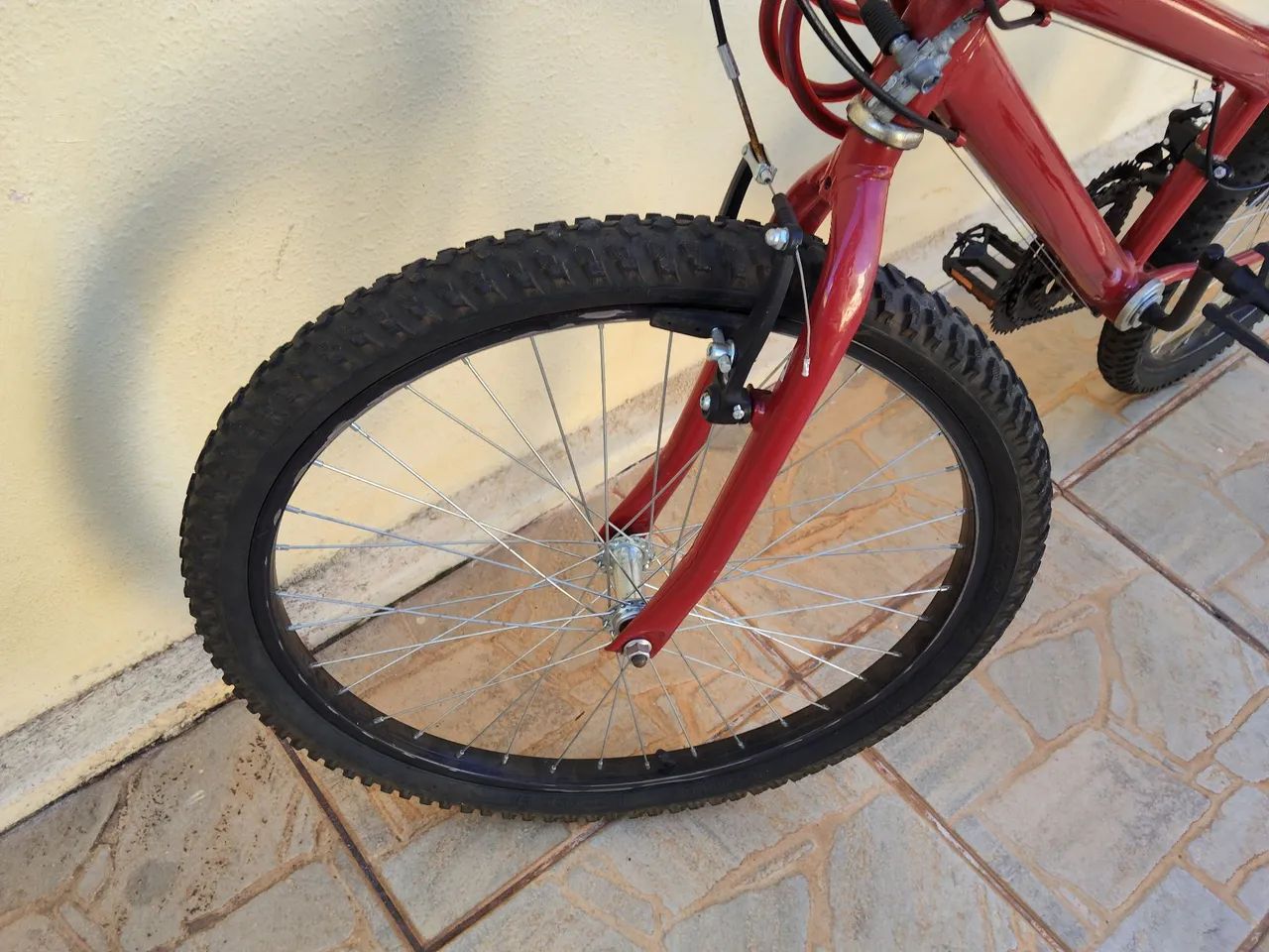 Bicicleta aro 24 com Câmbio de 21marchas  - Foto 3