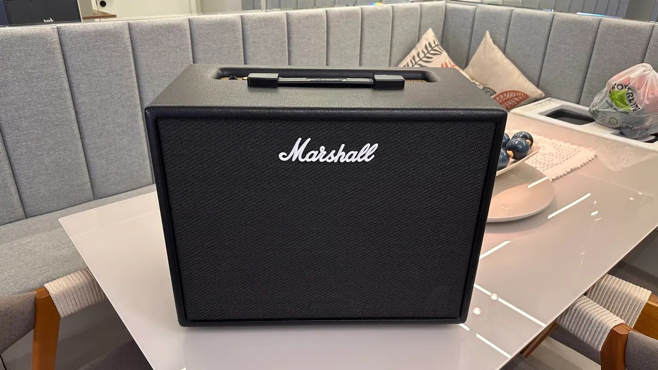 Amplificador Marshall Code 50