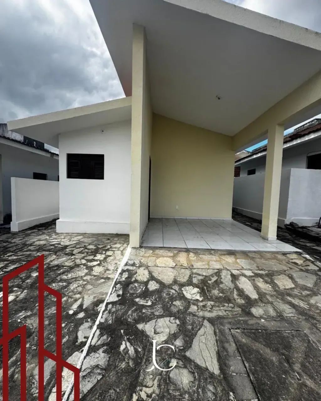 CASA A VENDA EM SANTA RITA