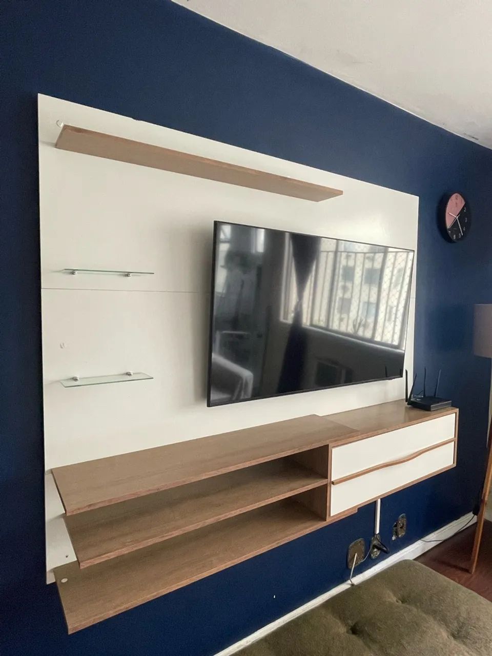 Painel para TV até 65 Polegadas 1 Porta e Prateleiras Multimóveis MP1064 Branco/Rustic - Foto 4