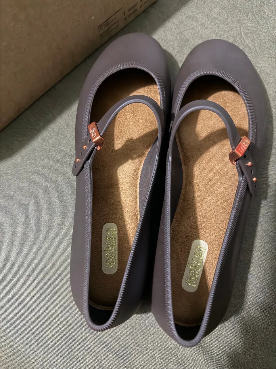 Sapatilha Melissa soft marrom - Foto 4