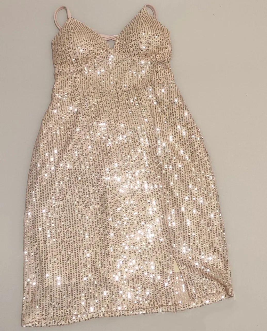 Vestido Champanhe em Paetê - Foto 3