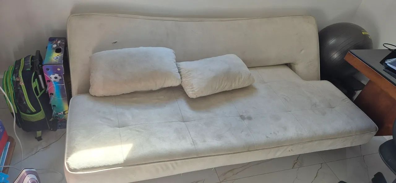 Sofá cama cor bege