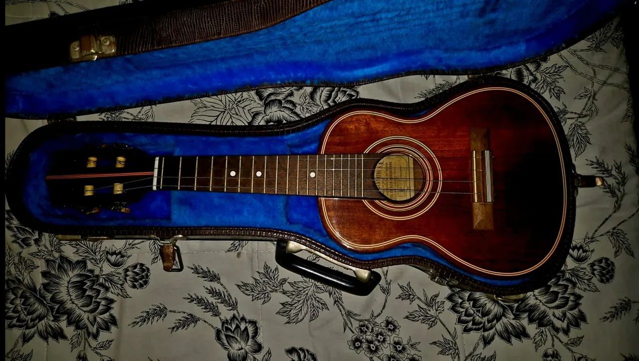 Cavaquinho De 1949
