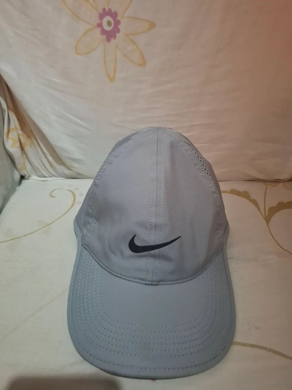 Boné Nike Zero tamanho  M/G 