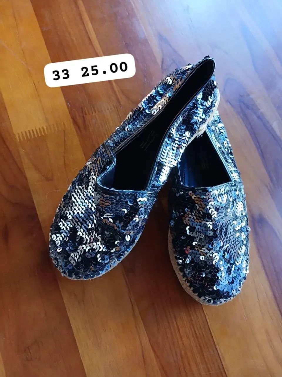 CALCADO TODO BRILHO 33 25.00