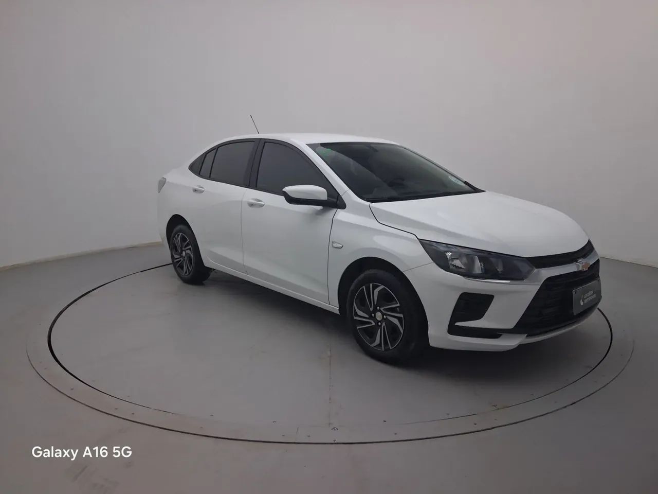 Chevrolet Onix Activ 1.4 8V Flex Aut. 4P, foto 7 de 18
