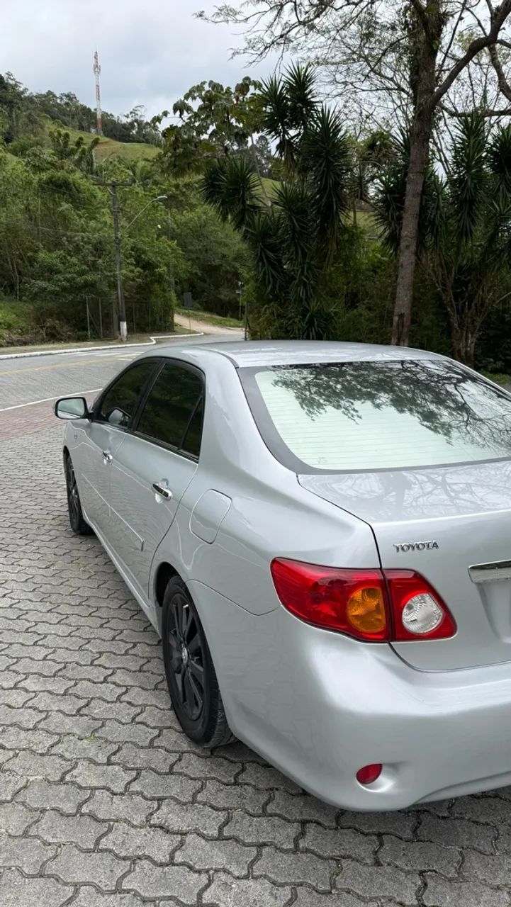 Toyota Corolla Altis 2.0 Flex 16V Aut. 2011 - Foto 4