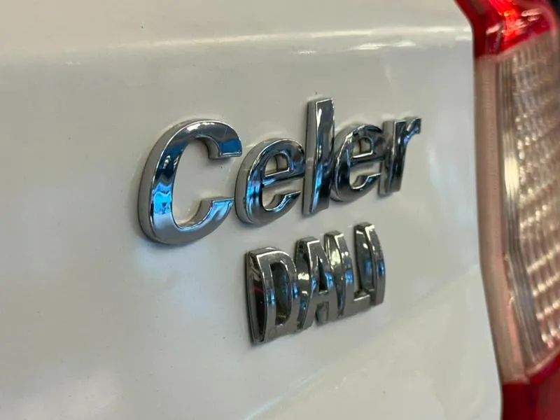 Chery Celer Hatch 1.5 16V Flex 5P 2013 - Foto 4