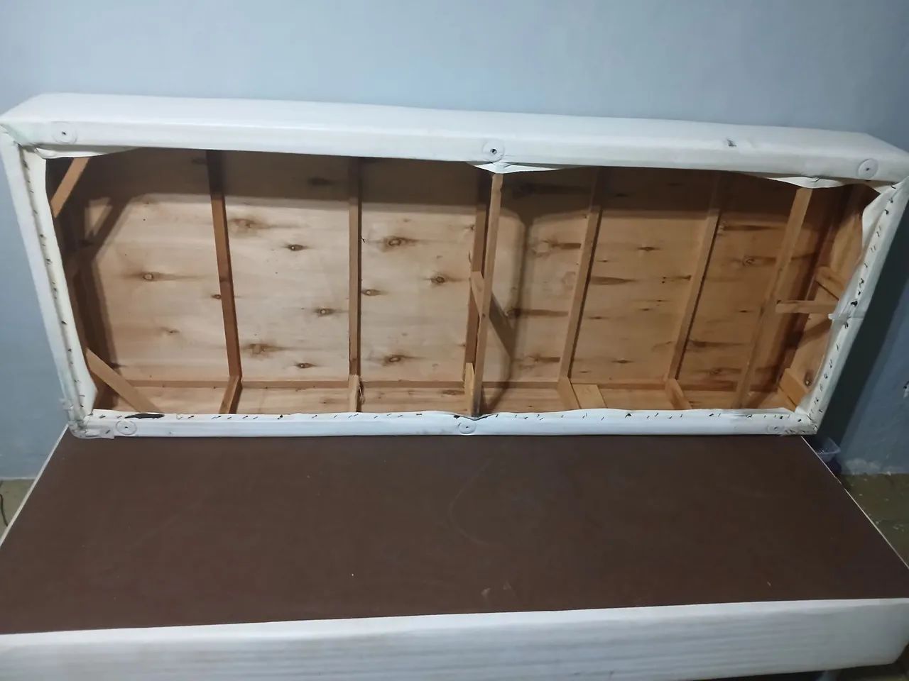 Oportunidade! Cama à venda