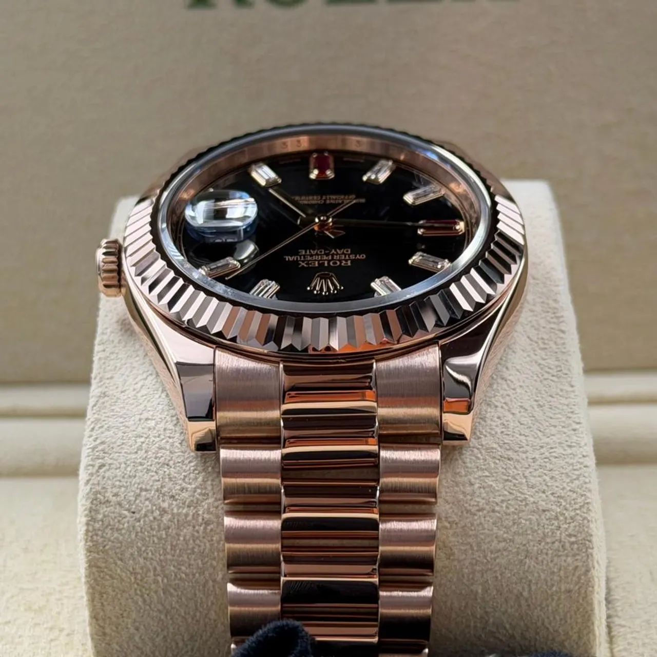 Rolex Day-date Ombré-Rosé Black Dial 40mm - Foto 2