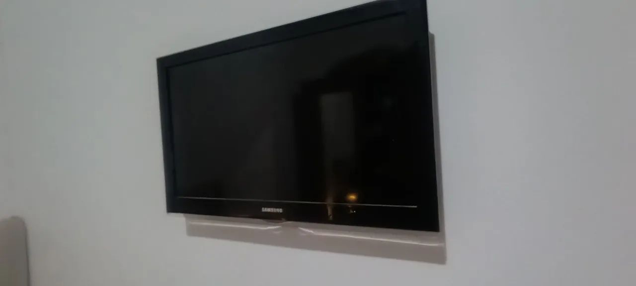 vendo tv 32 polegadas com conversor digital  - Foto 3