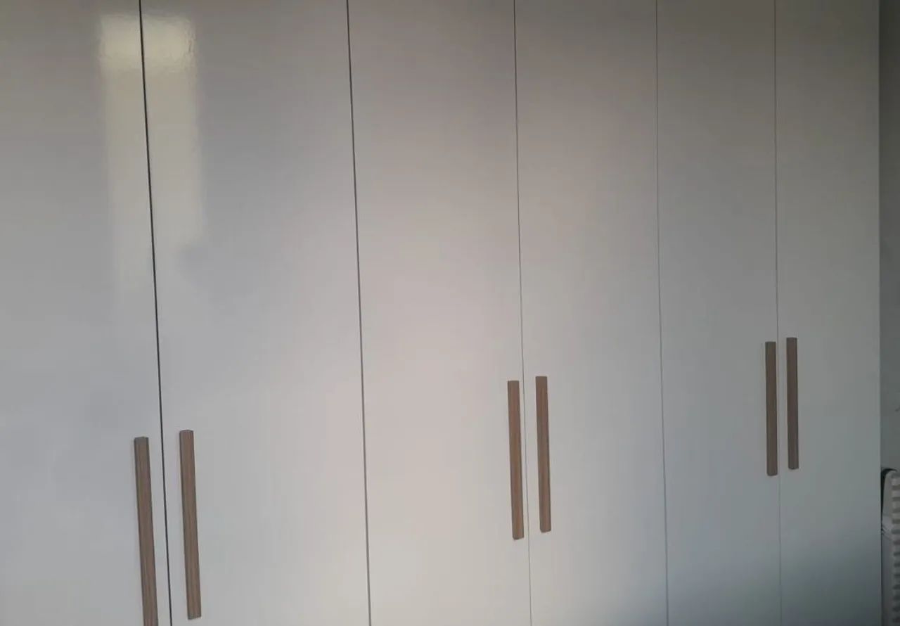 Guarda-Roupa de casal 6 portas