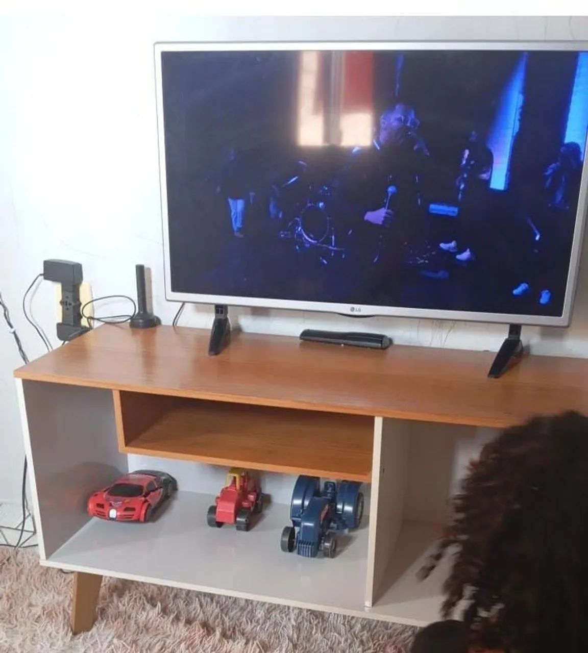 Televisão smart. 32 polegadas 