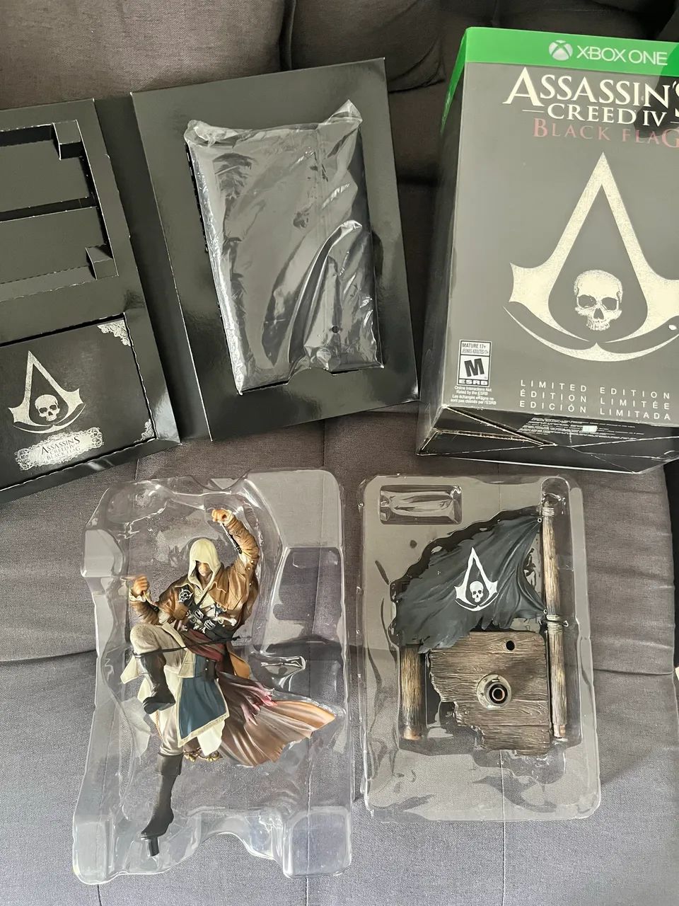 Assassins Creed Black Flag Colecionável  - Foto 2