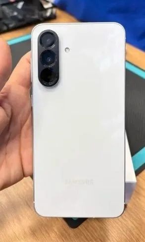A56 256g 8GB de Ram  - Foto 2