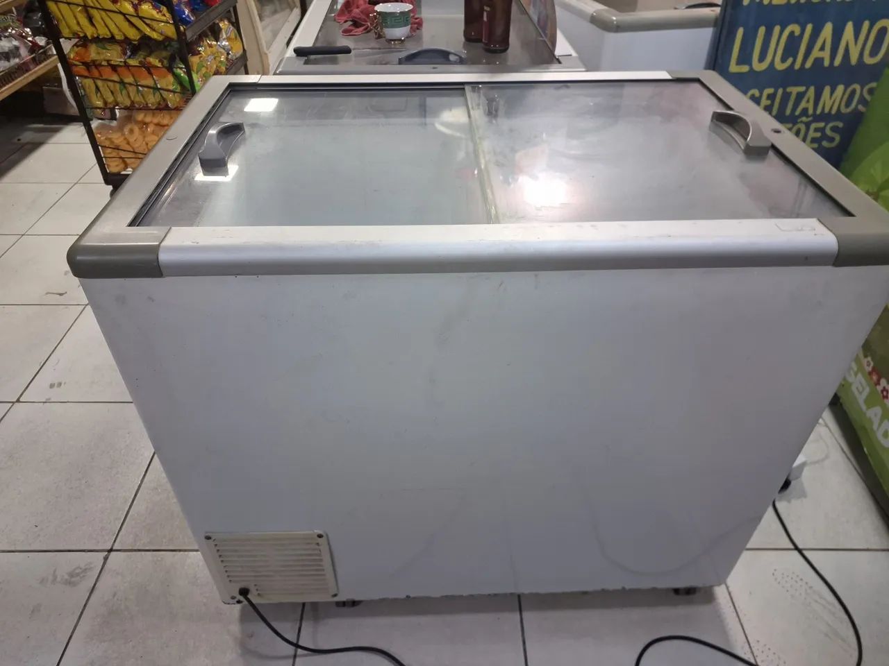 Freezer expositor horizontal duas portas de vidro 