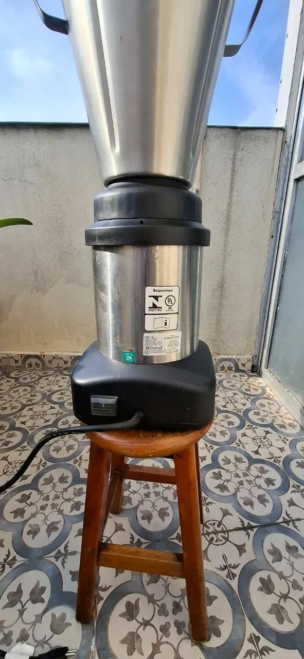 LIQUIFICADOR INDUSTRIAL SKYMSEN - 8 LTS - Foto 3
