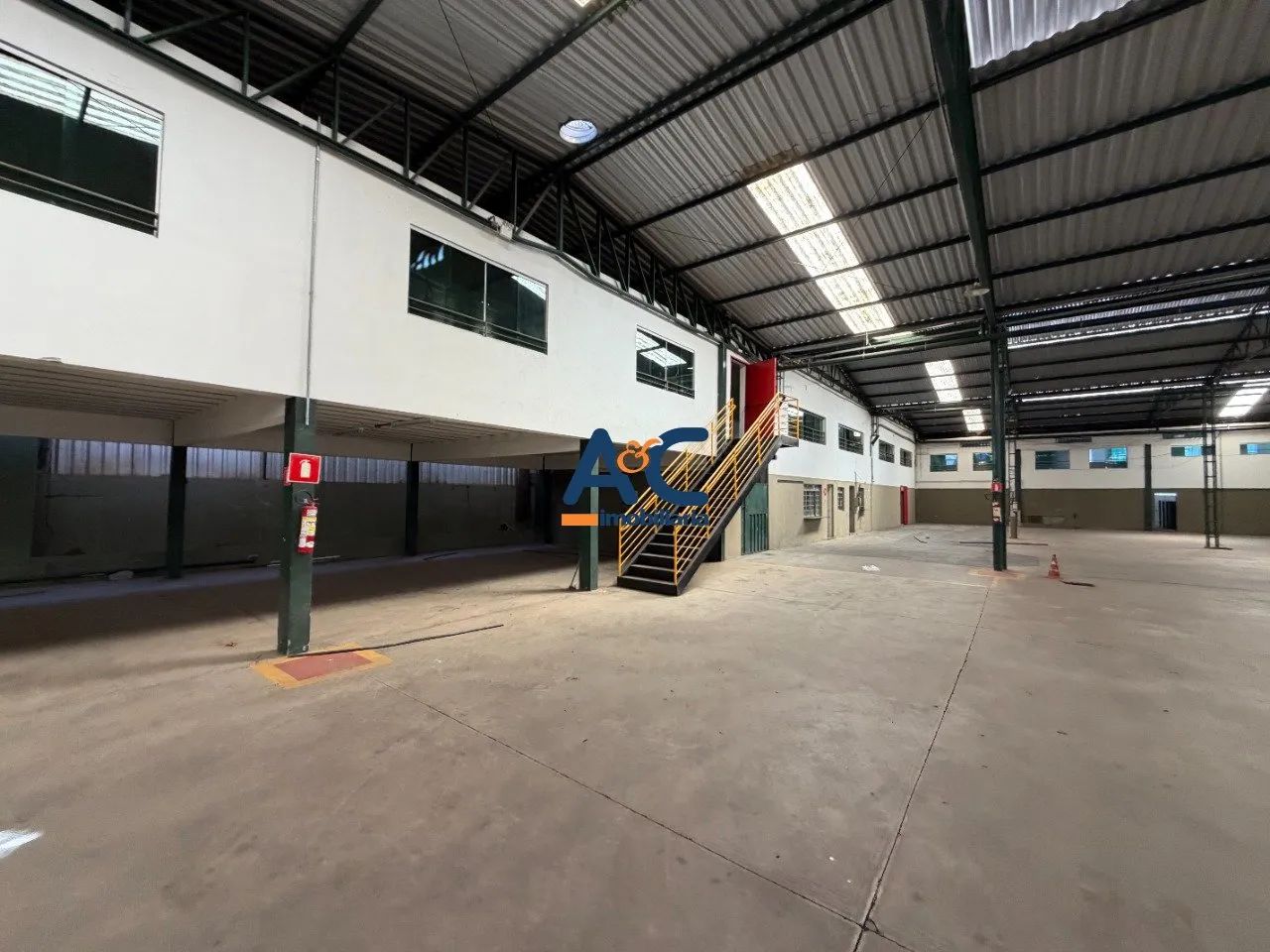 Galpão industrial no Centro de Contagem - Foto 4