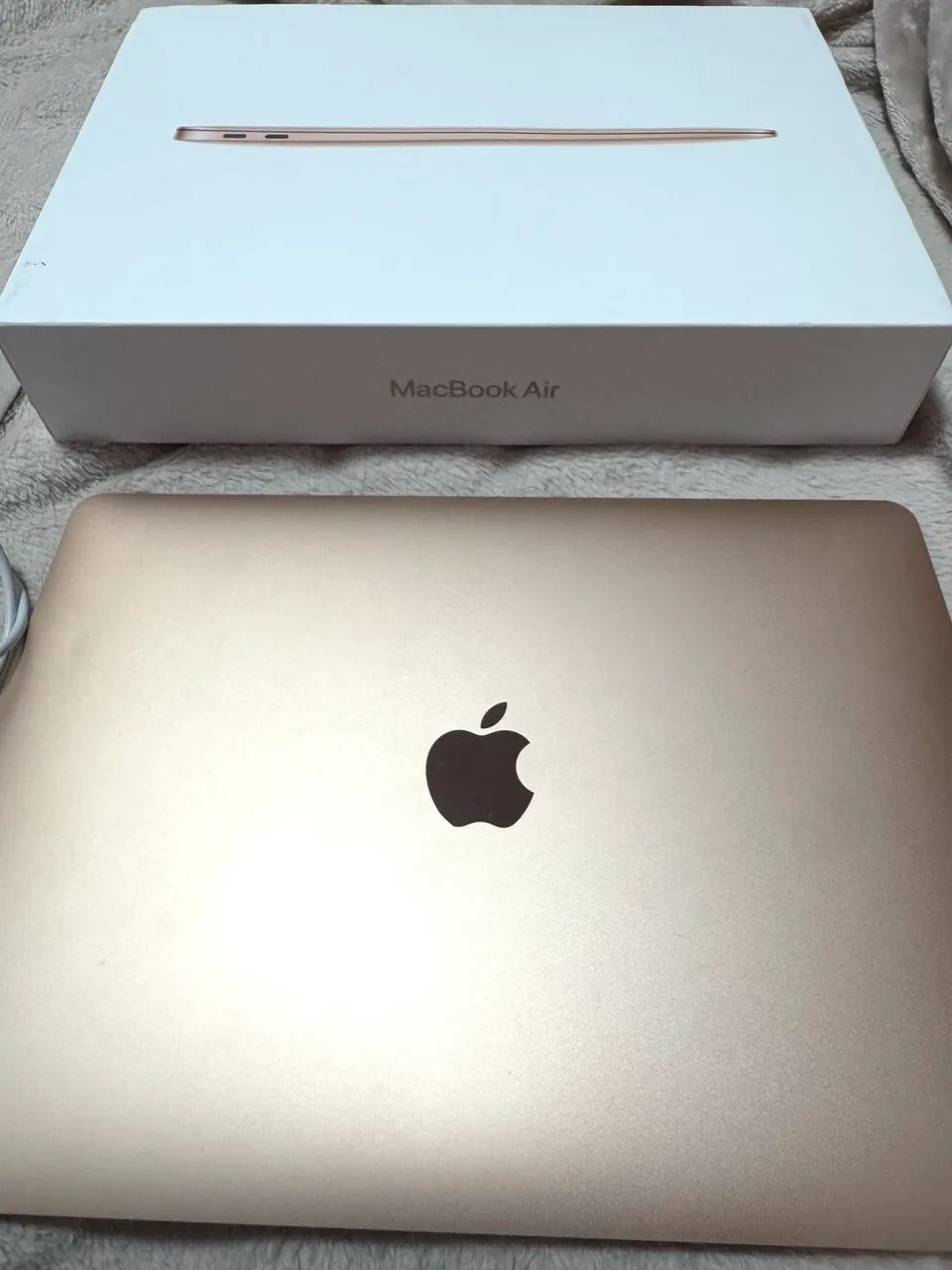 MacBook Air M1. Rose Gold