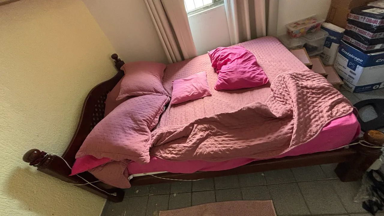 Cama de casal madeira maciça  - Foto 2