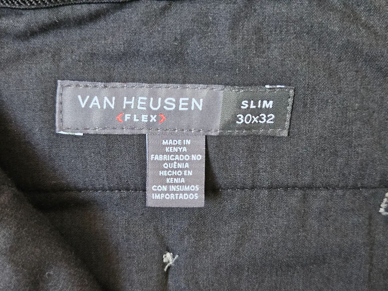 [VAN HEUSEN] Calça alfaiataria cinza slim - Foto 4