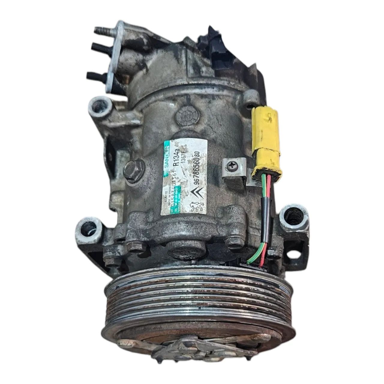 COMPRESSOR DO AR CONDICIONADO ford cargo 815 2008 2009 - Foto 3
