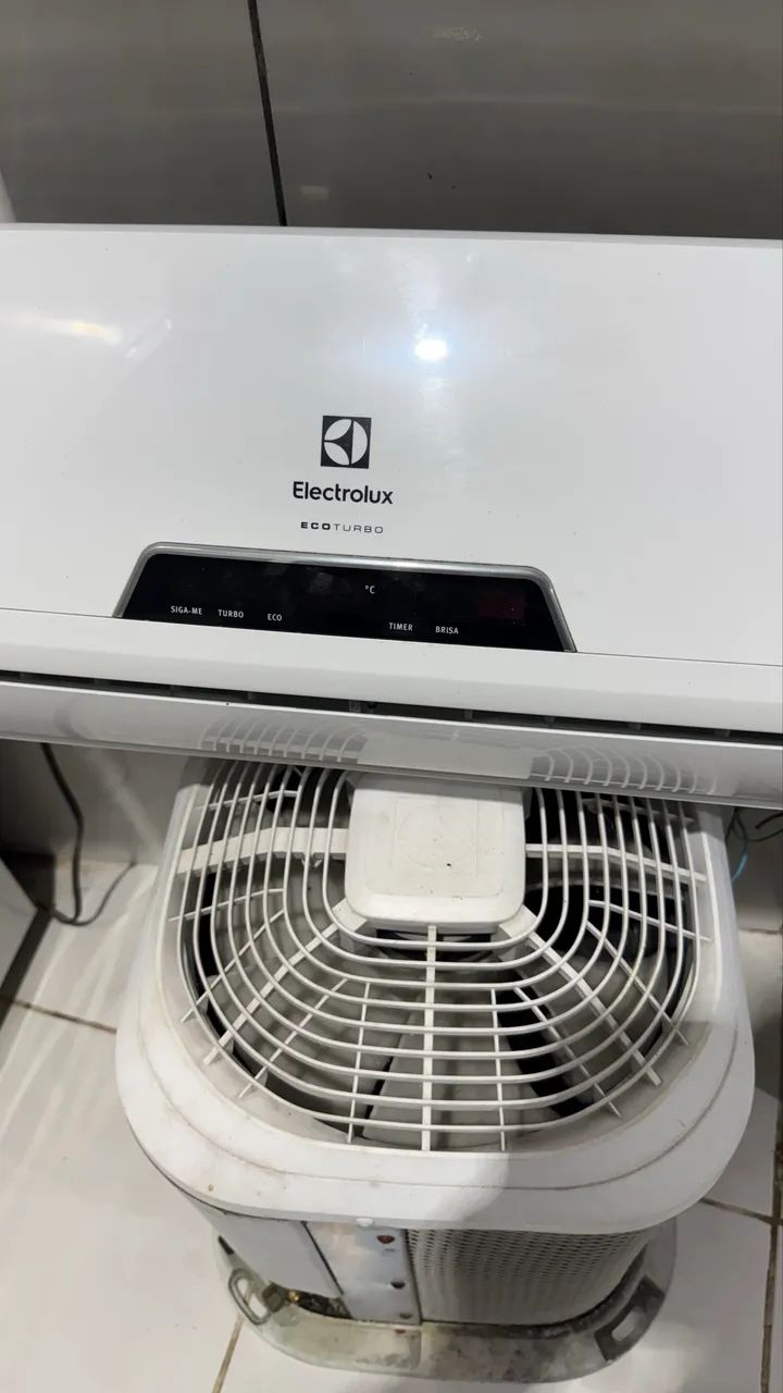 Ar-condicionado Electrolux split 9000 btus - Foto 3