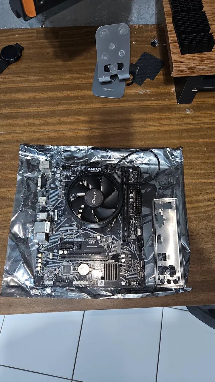 Placa mãe Gigabyte A520M