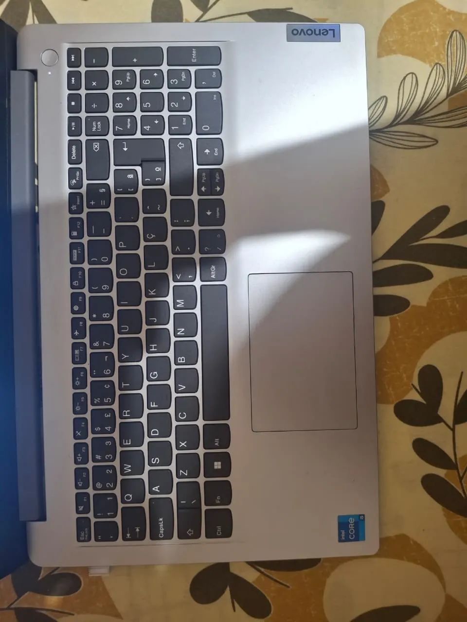 Notebook Lenovo  - Foto 2