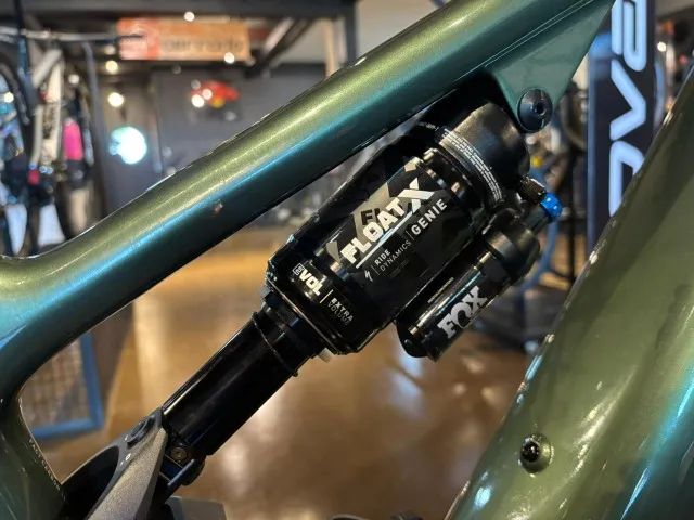 Biciclete Seminova Specialized Turbo Levo G4 Expert  - Foto 5