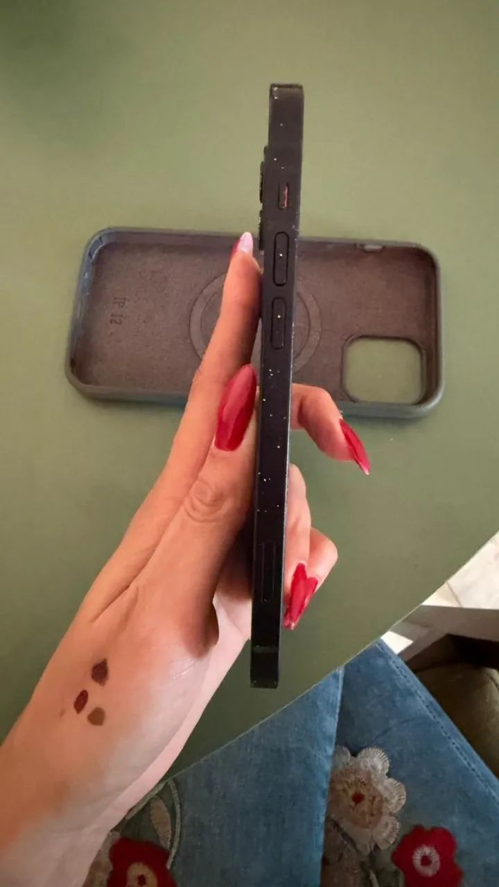 Iphone 12 Preto 64gb - Foto 4