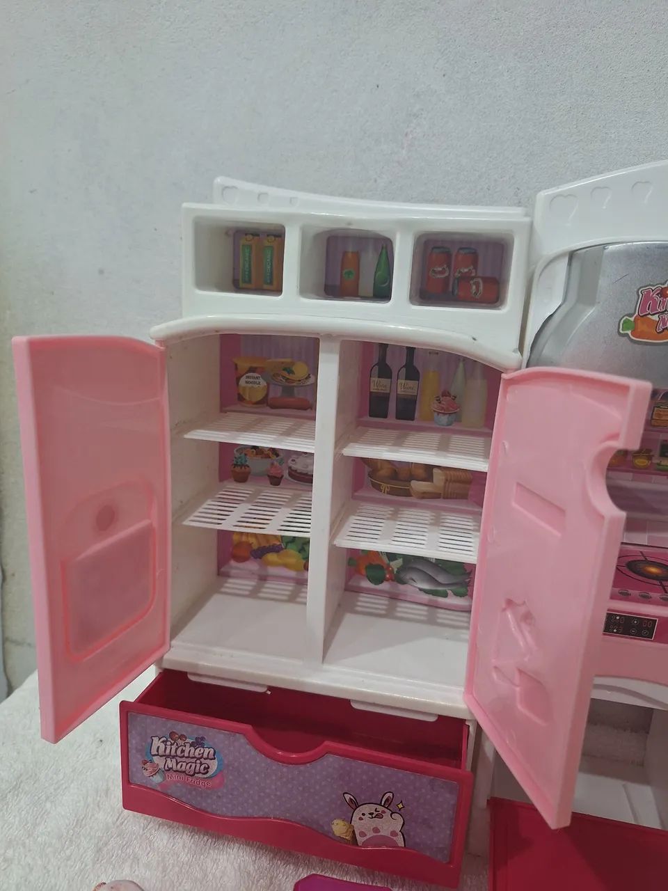 Combo cozinha de brinquedo para boneca Barbie - Foto 3