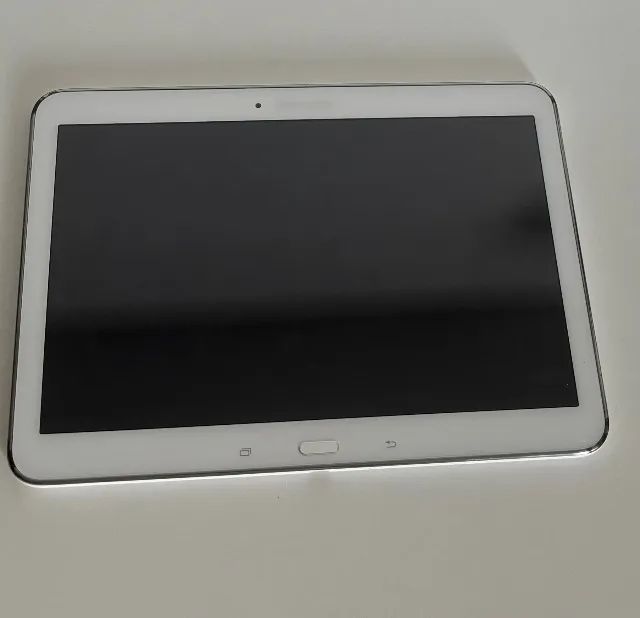 Tablet Samsung Galaxy Tab 4 10.1 (Wi-Fi) - Original e Usado (Modelo SM-T530)