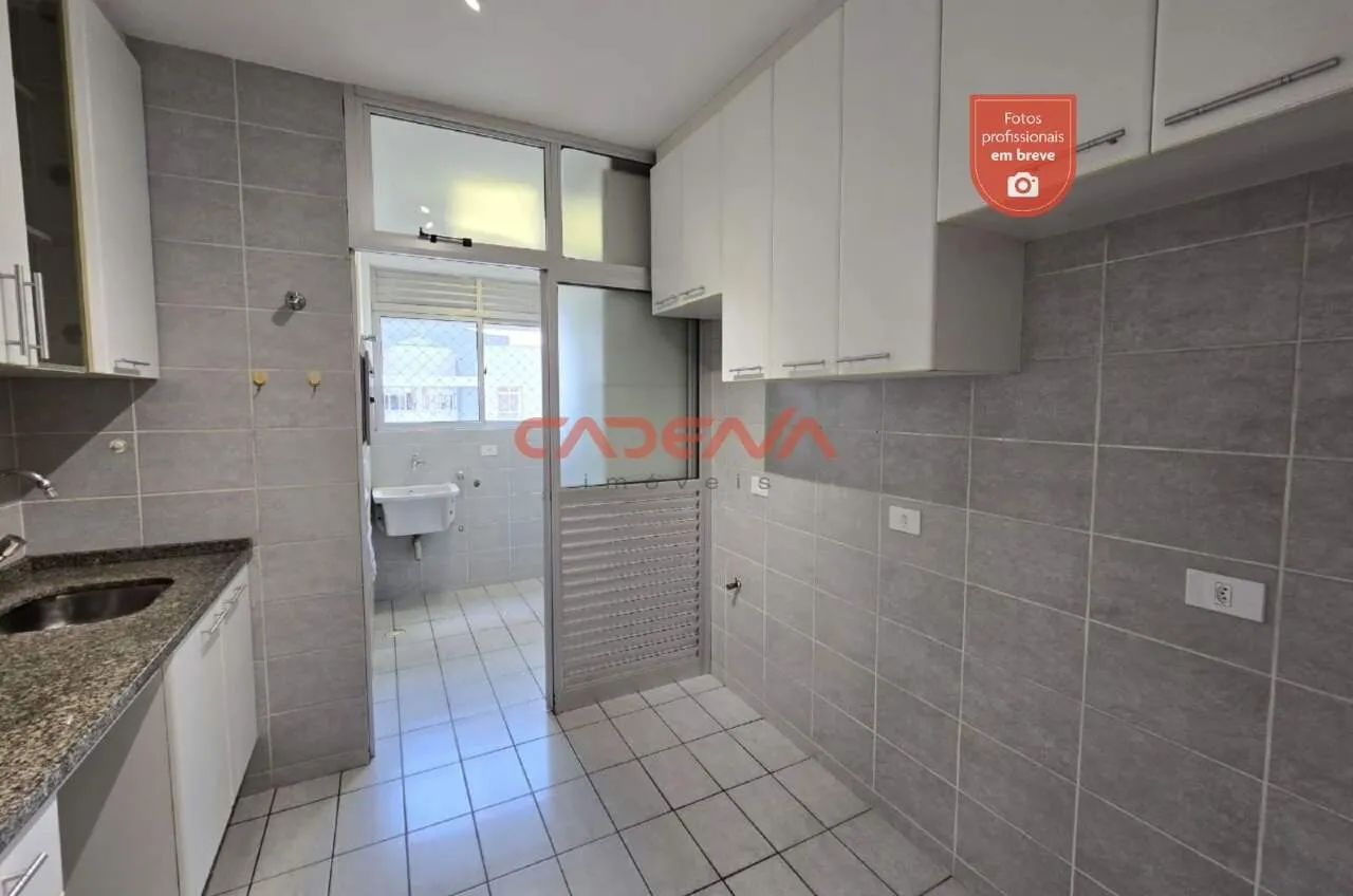 Apartamento com 3 quartos e 2 vagas para aluguel no Cabral - Foto 4
