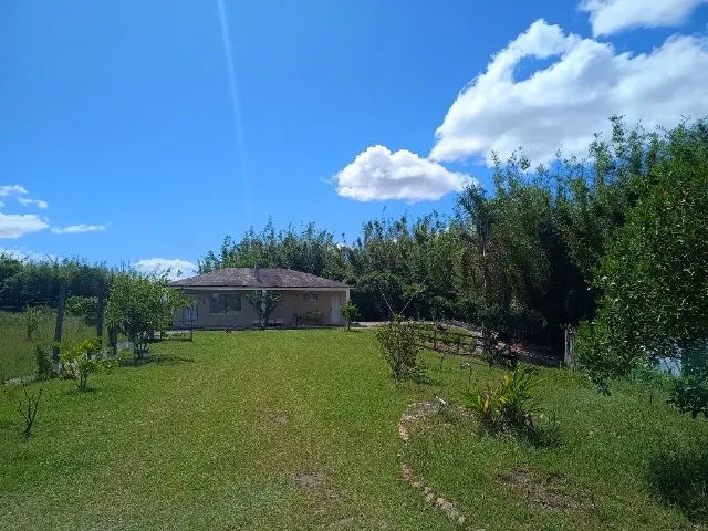 Excelente sítio com pássaros e água deliciosa 