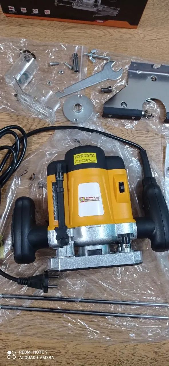 Tupia De Coluna NOVA Profissional 1.400 W Topia Laminadora De Culuna Completa Novo Fresas - Foto 3